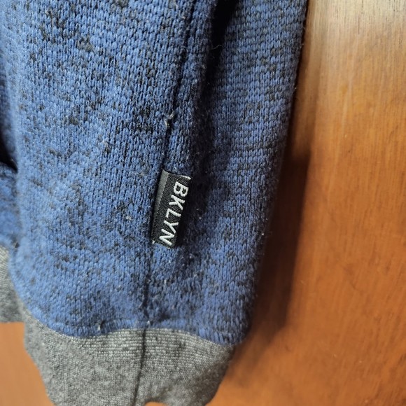 Brooklyn Cloth Men’s Blue And Grey Men’s Pullover Hoodie Size Medium - Picture 2 of 5